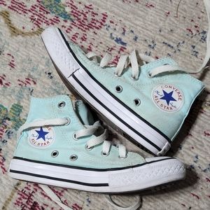 Size 12 mint Converse